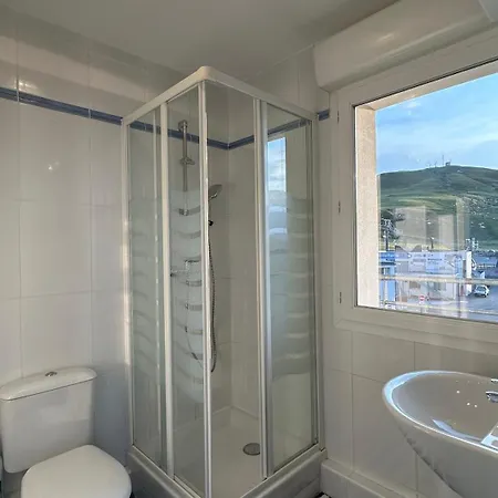 Du Pic D'anie Apartment