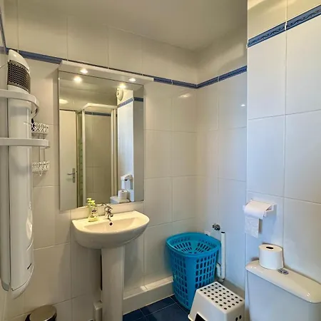 Du Pic D'anie Apartment
